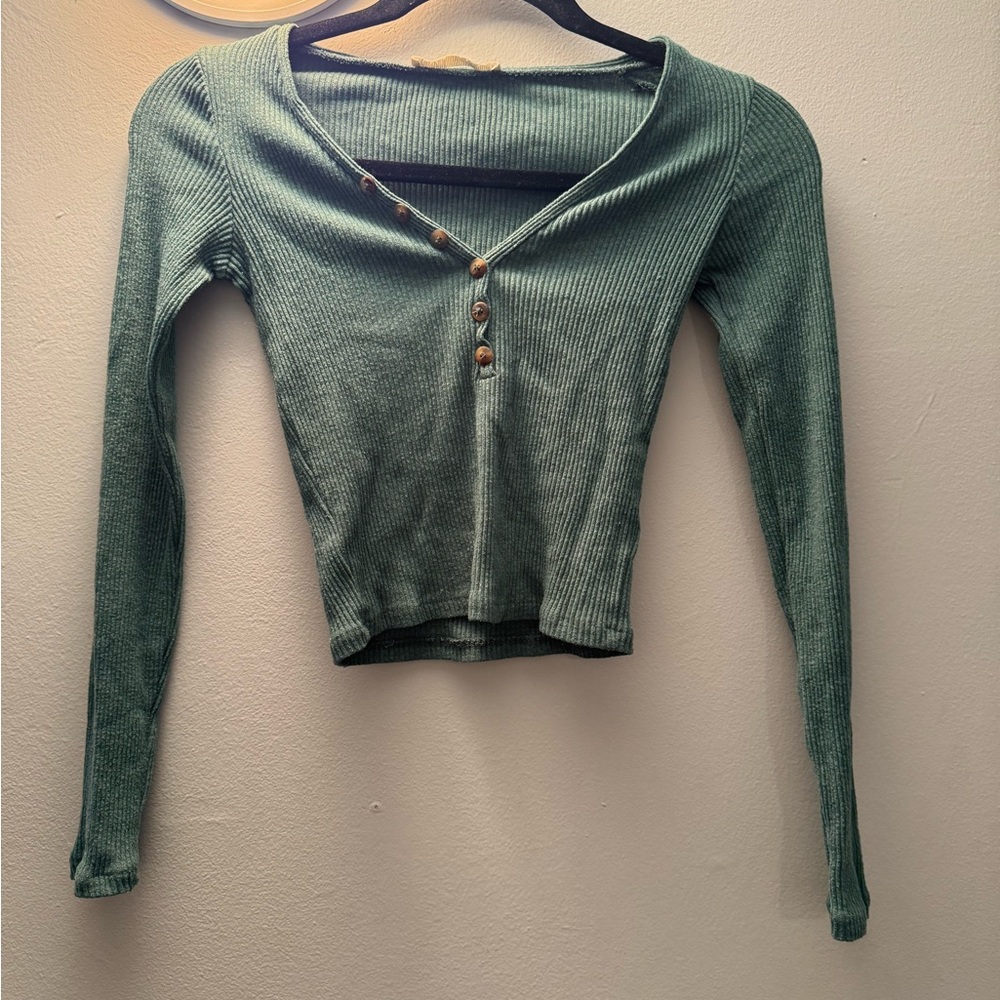 Pull&Bear Teal Ribbed V-Neck Buttoned Top